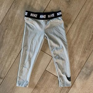 Girl’s Nike Leggings